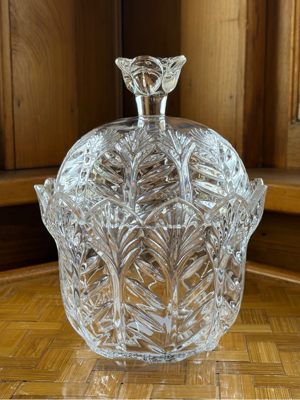 Fifth Avenue Crystal Portico Candy Dish Covered 7” Czech Vanity Storage